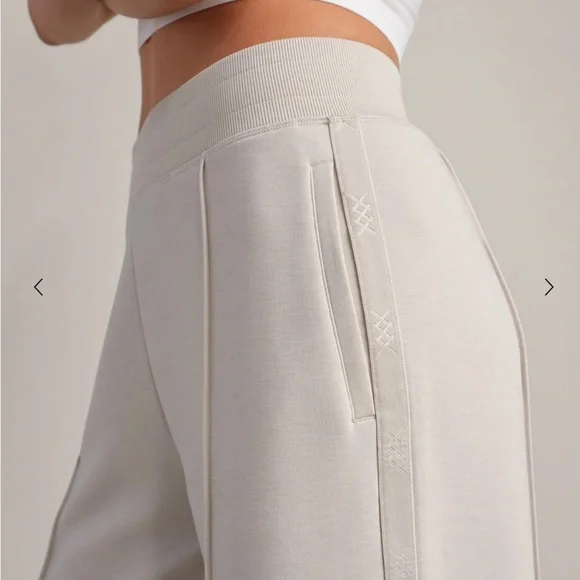 Rhone DreamGlow™ Trouser - Picture 4 of 6